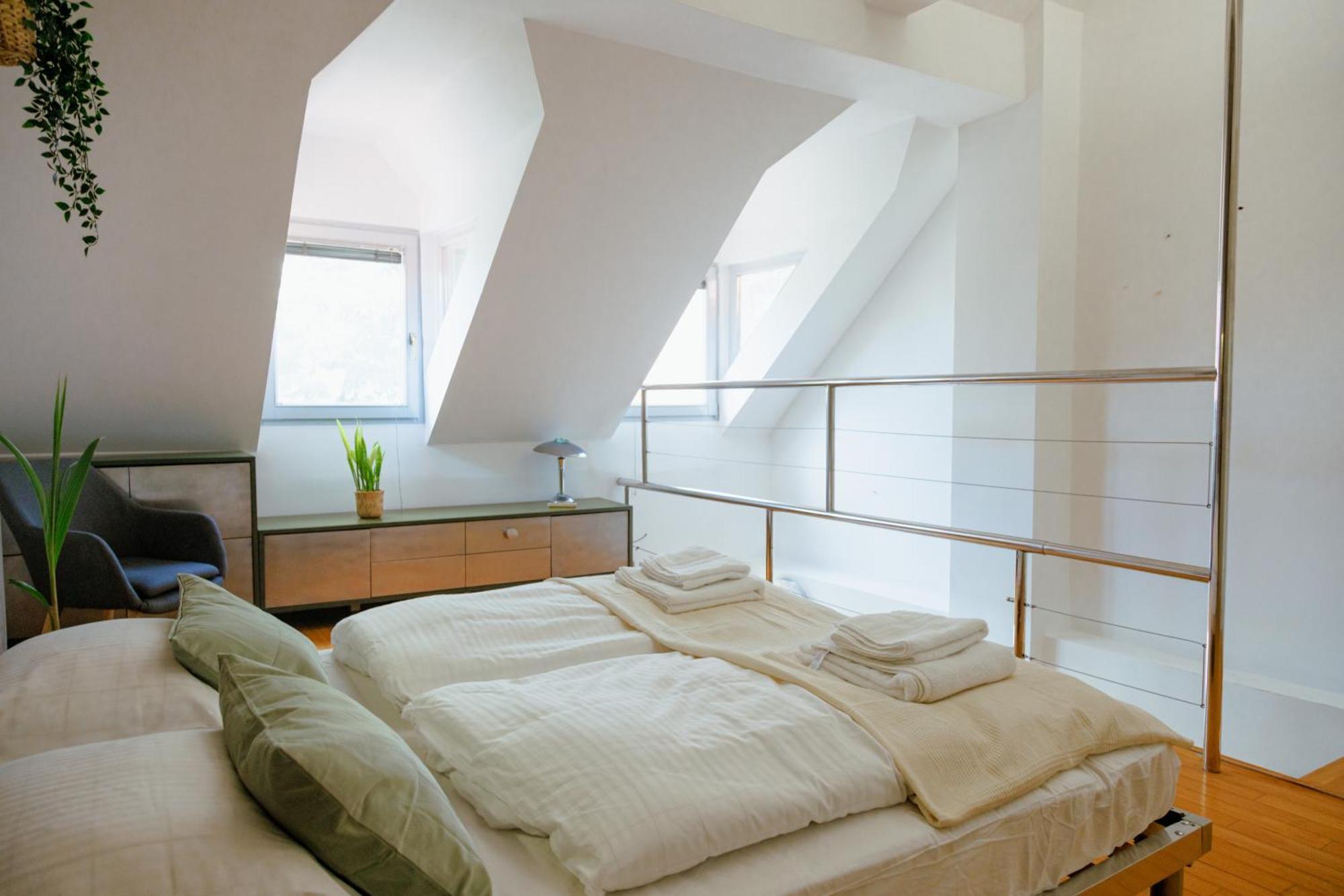 Bridge Apartments 卢布尔雅那 外观 照片